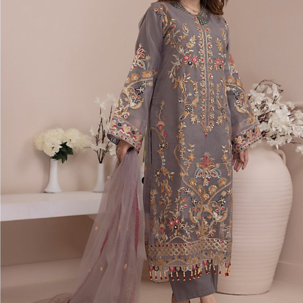 Elegant Embroidered Gray Wedding Dress